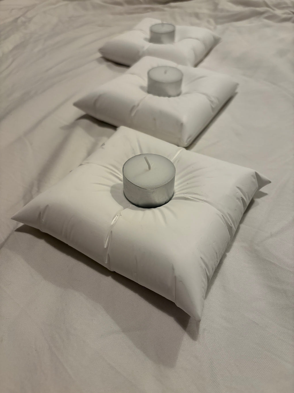 PILLOW CANDLE HOLDER