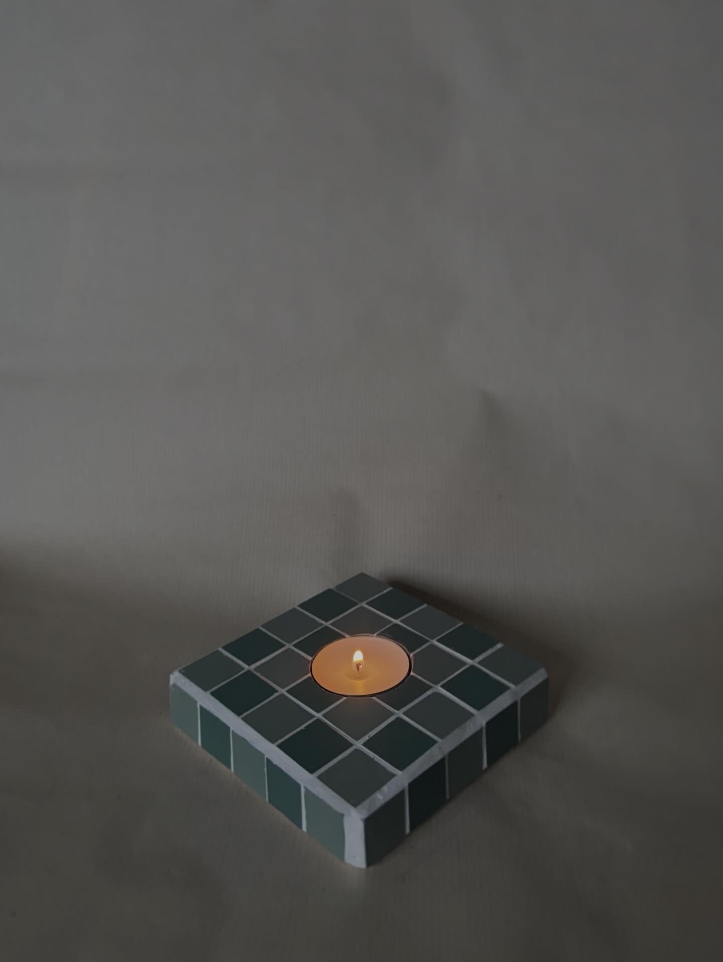 Reversible mosaic coaster-candle holder
