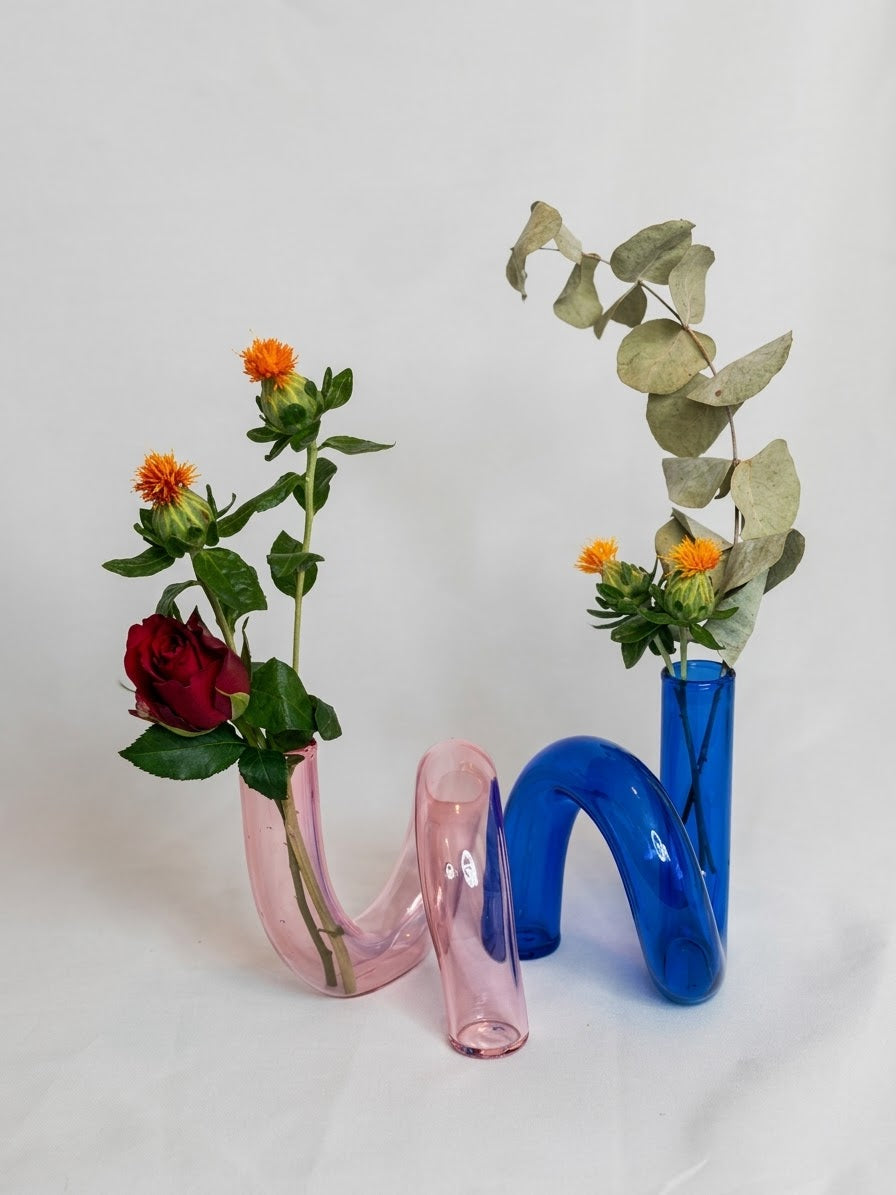 Twist Flower Vase: Blue