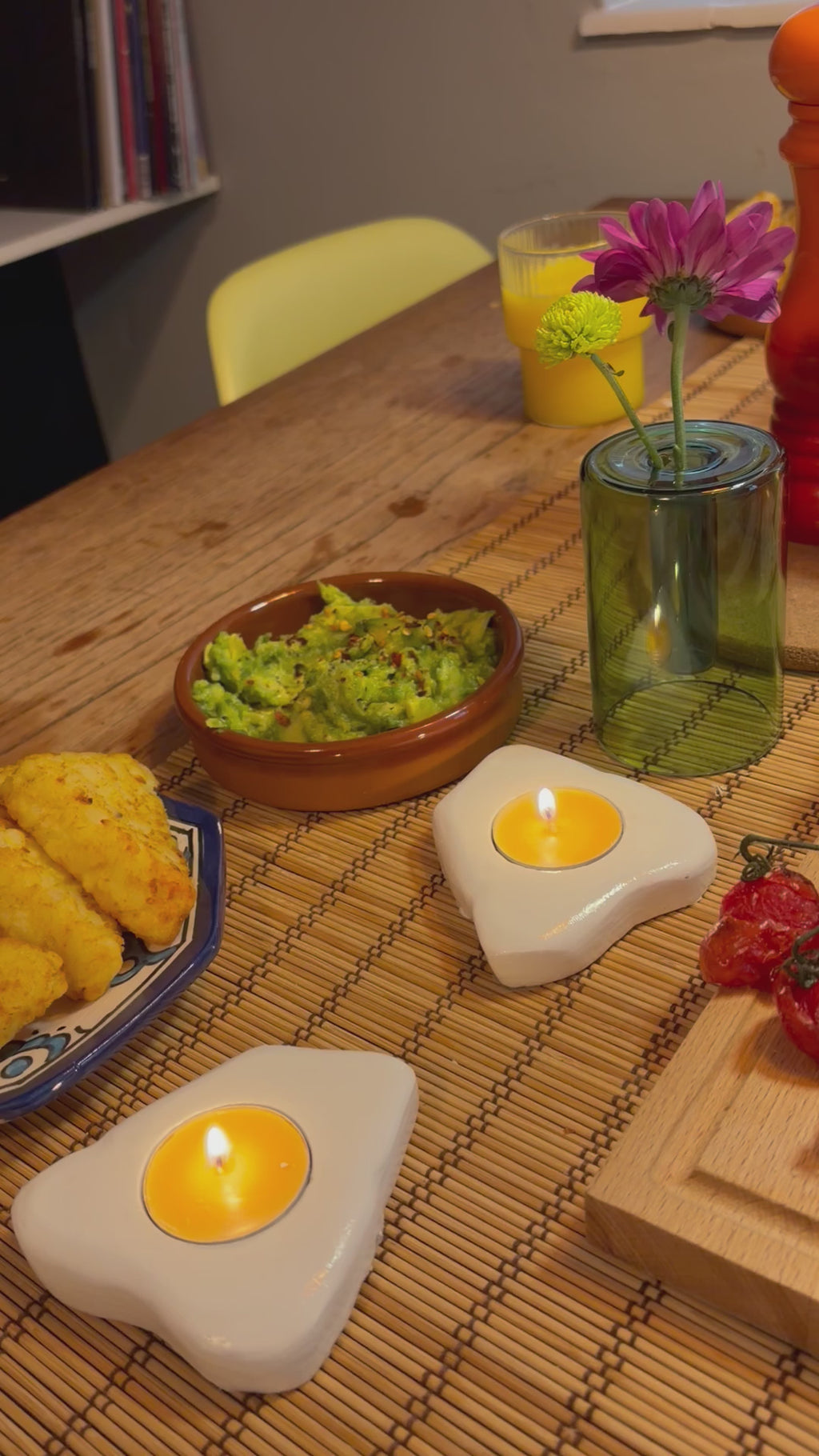 EGG TEA LIGHT HOLDER - SET OF TWO